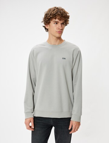 Koton Sweatshirt in Grijs: voorkant