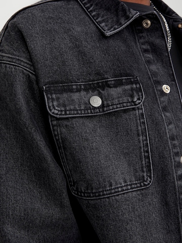 Veste mi-saison 'Chase' JACK & JONES en noir