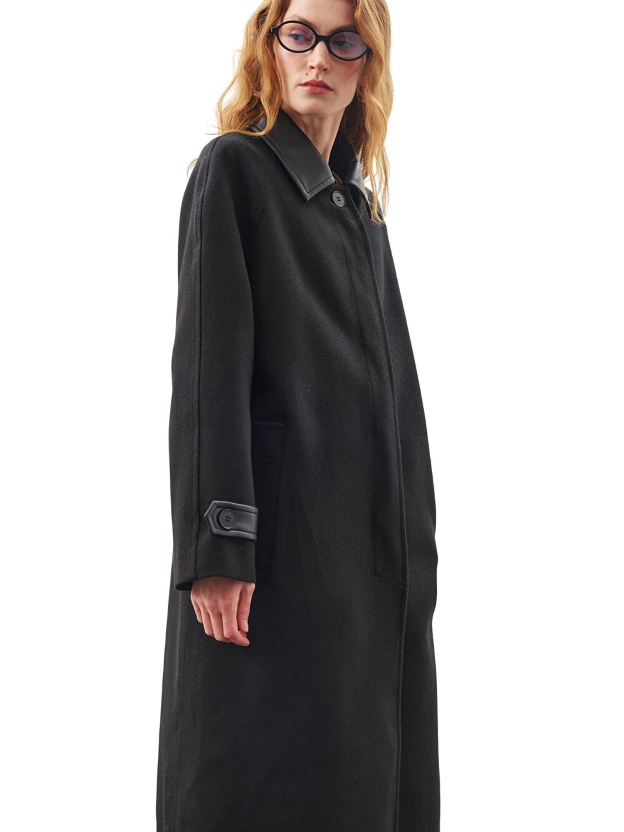 MANUKA Winter Jacket in Black