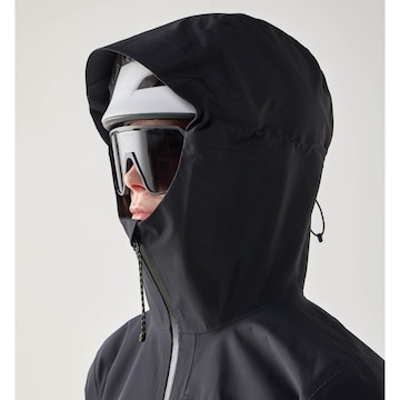 Haglöfs Outdoor Jacket in Black