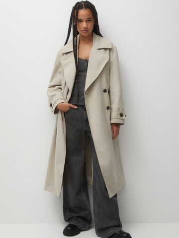 Pull&Bear Mantel in Grau: Vorderseite