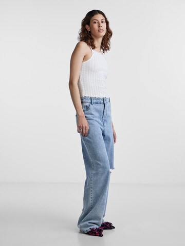 PIECES - Top 'Milo' em branco