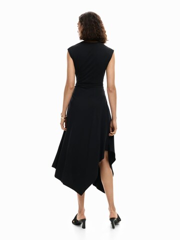 Desigual Рокля в черно