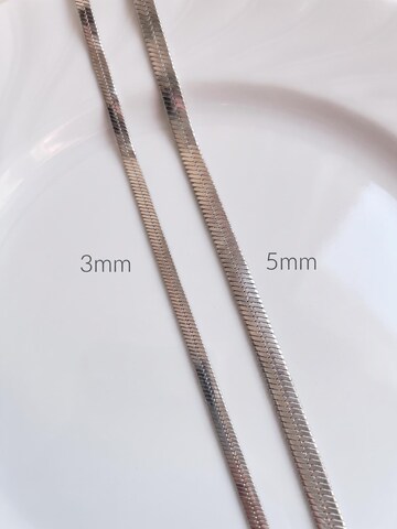 Kamakula Necklace in Silver