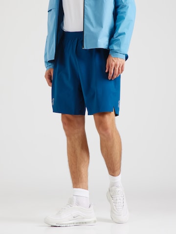 Regular Pantalon de sport 'Train' On en bleu : devant