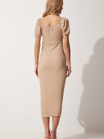 Robe Happiness İstanbul en beige