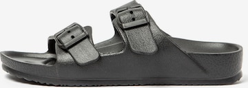 Brasileras - Zapatos para playa y agua 'Coastal' en negro: frente