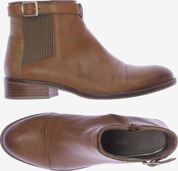 COX Dress Boots in 40 in Brown: front