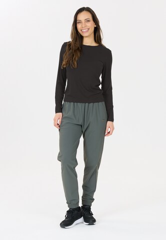Athlecia Performance shirt in Black