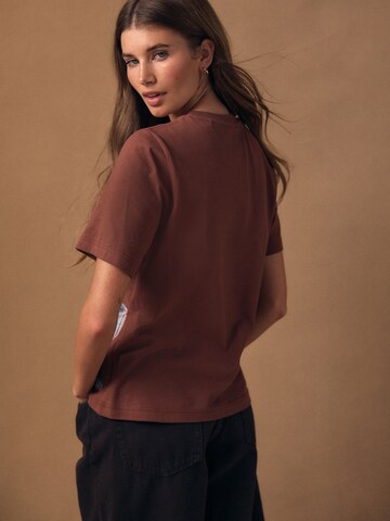 T-shirt Next en marron
