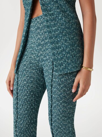 GUESS Slimfit Hose in Grün