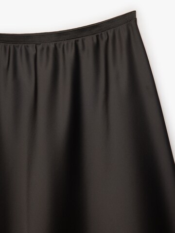 Koton Satin-Midi-Skirt Regular Fit in Schwarz