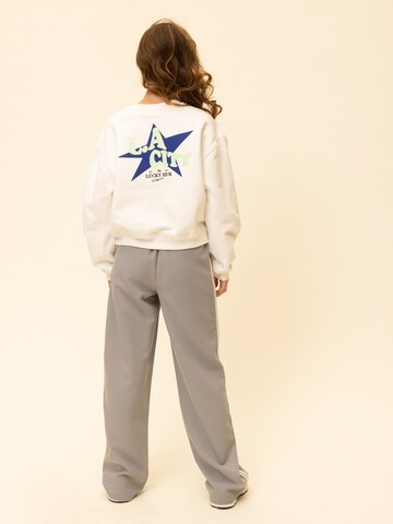 Looxs Revolution Sweatshirt in Wit