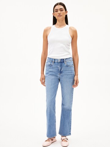 Coupe slim Jean ARMEDANGELS en bleu