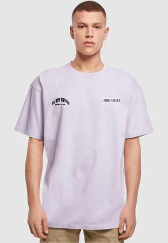 Merchcode - Camiseta 'Barely Awake' en lila: frente