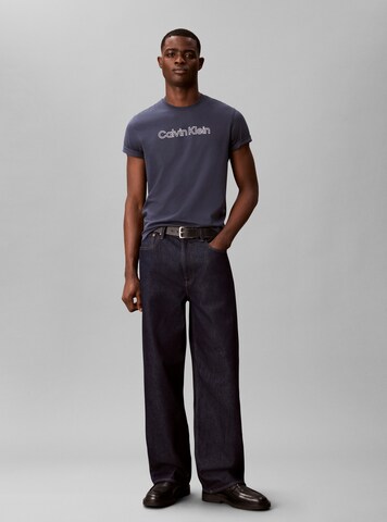 T-Shirt Calvin Klein en bleu