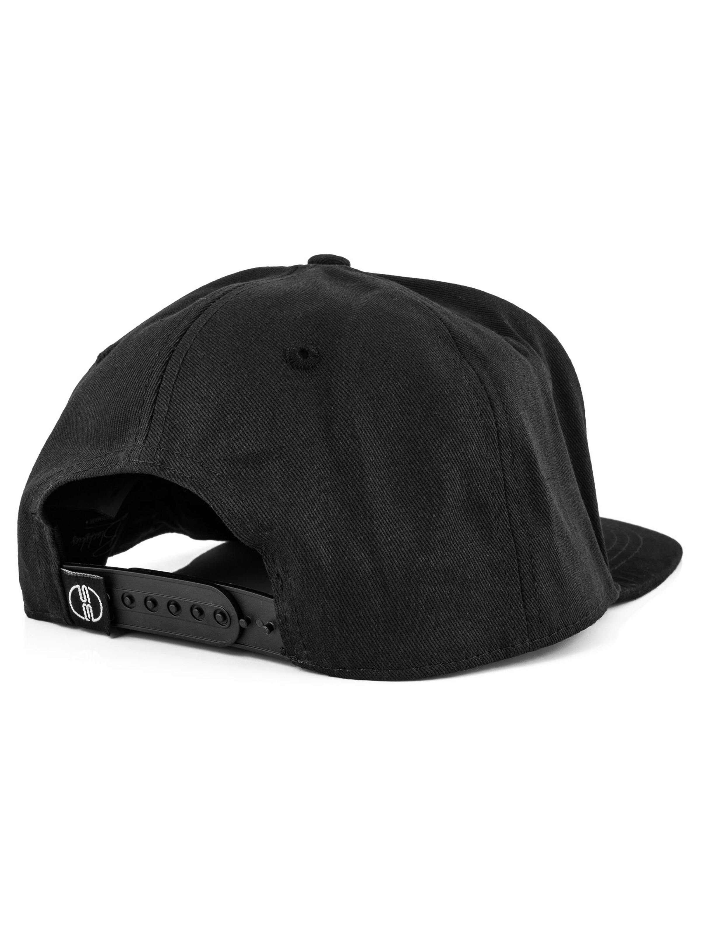 Blackskies Cap 'Port Moody' in Black