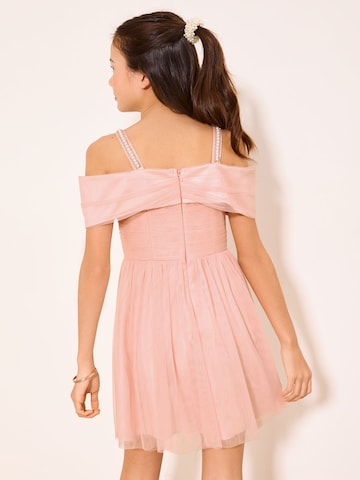 Robe Lipsy en rose
