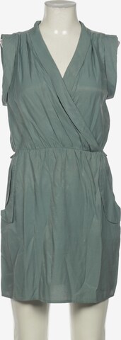 Louche Dress in L in Green: front