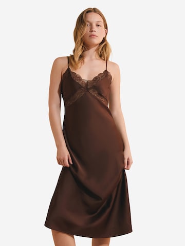 Negligé 'Desire' di ETAM in beige: frontale