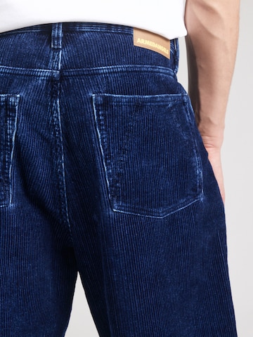 ARMEDANGELS - Loosefit Pantalón 'MAAKX' en azul