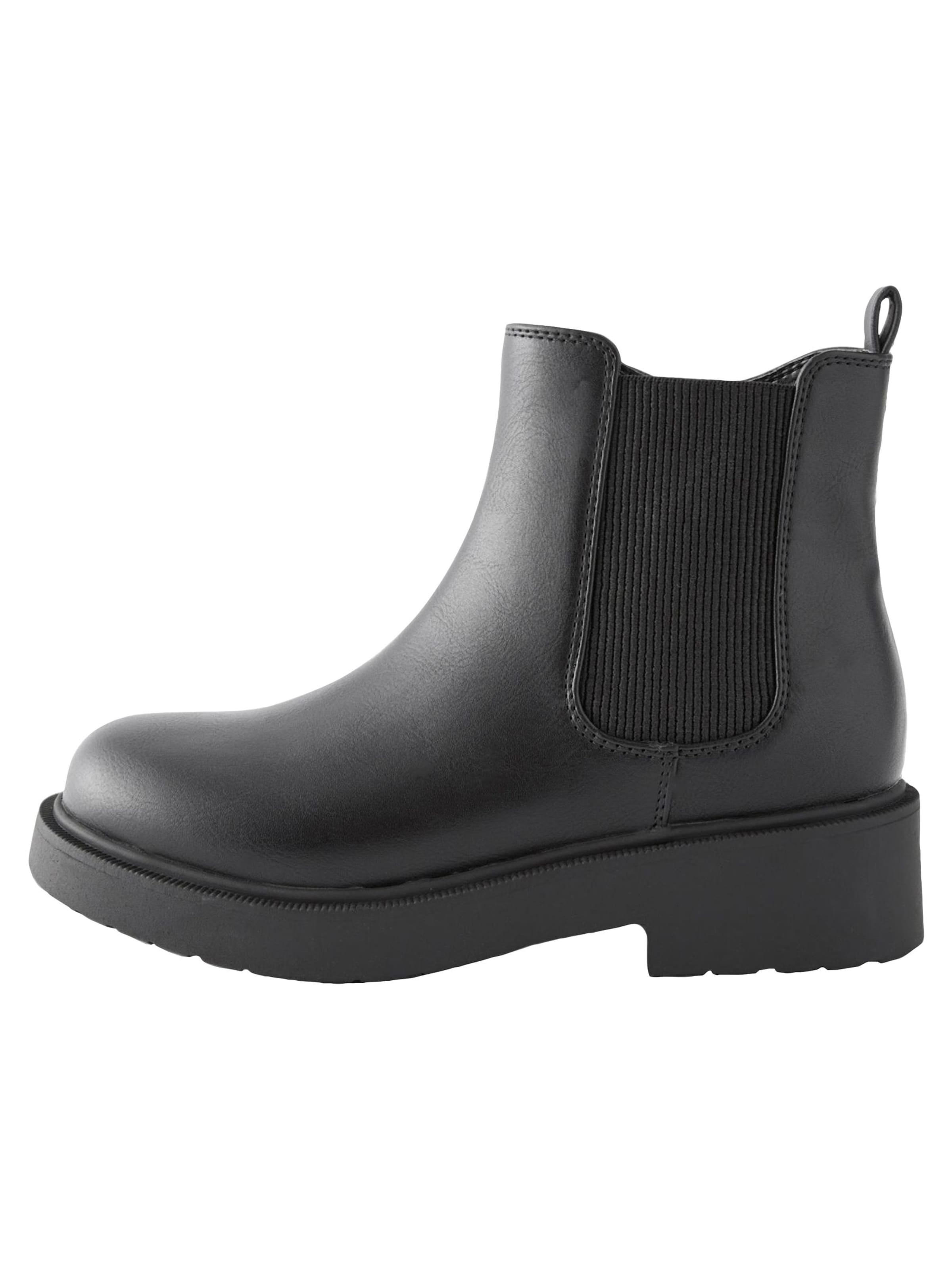 Next Saabas, värv must: eest vaates