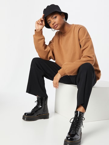WEEKDAYSweater majica - smeđa boja