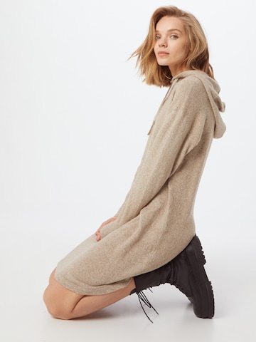 VERO MODA Knitted dress 'Doffy' in Brown