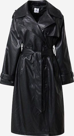 VIERVIER Between-Seasons Coat 'Amanda' in Black: front