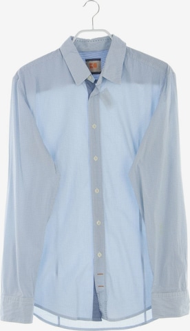 BOSS Orange Button Up Shirt in M in Blue: front