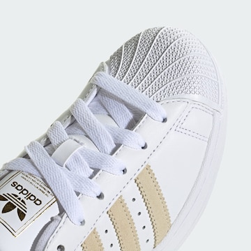 Baskets basses 'Superstar II' ADIDAS ORIGINALS en blanc