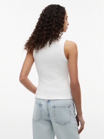 Tommy Jeans Top 'Essential' in Beige