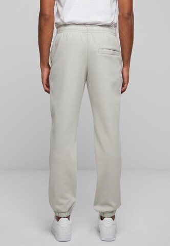 Urban Classics Tapered Broek in Grijs