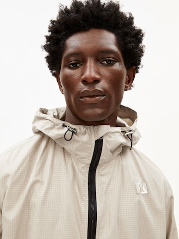 ARMEDANGELS Between-Season Jacket in Beige