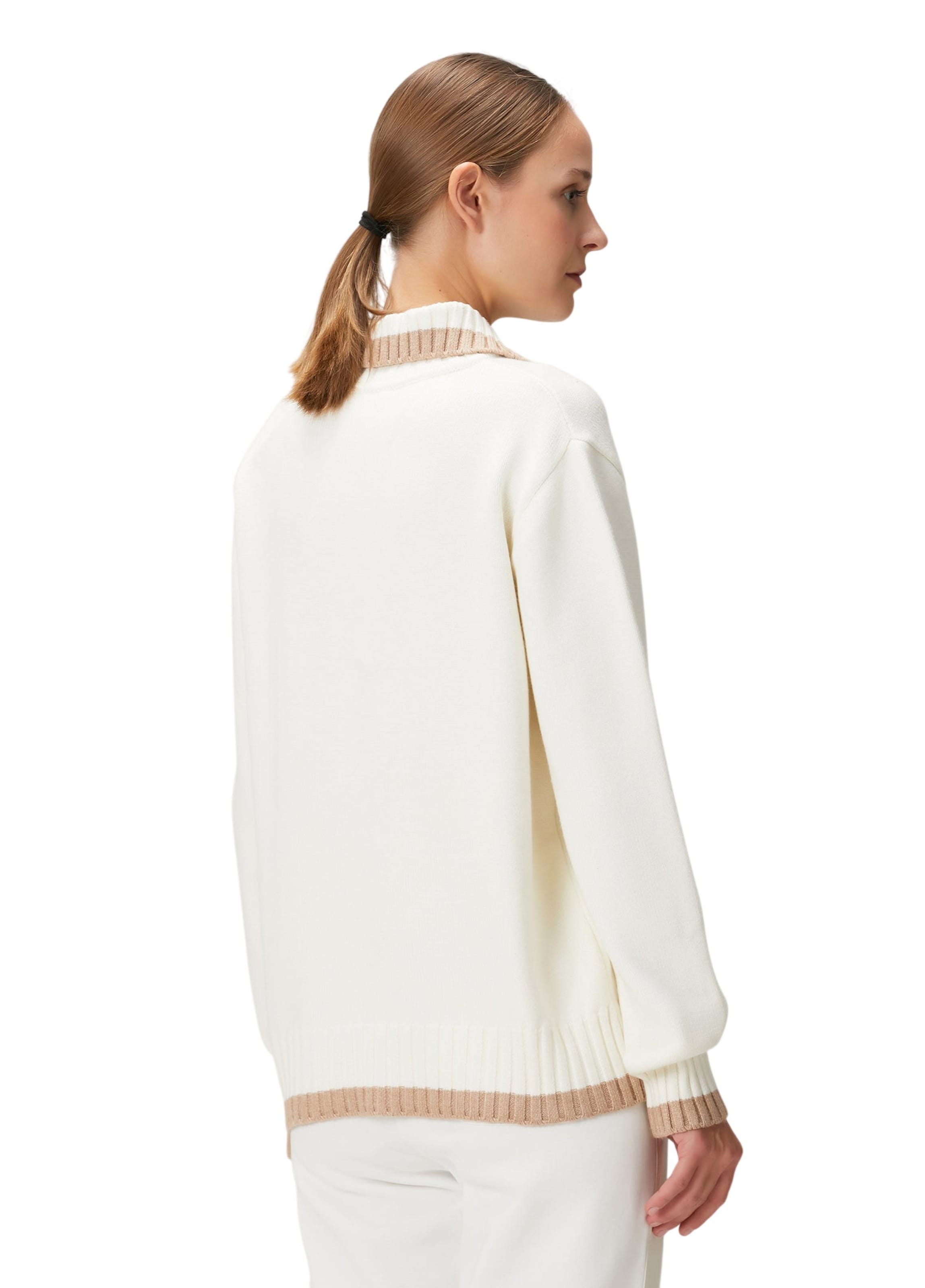 BASSIGUE Pullover in Weiß