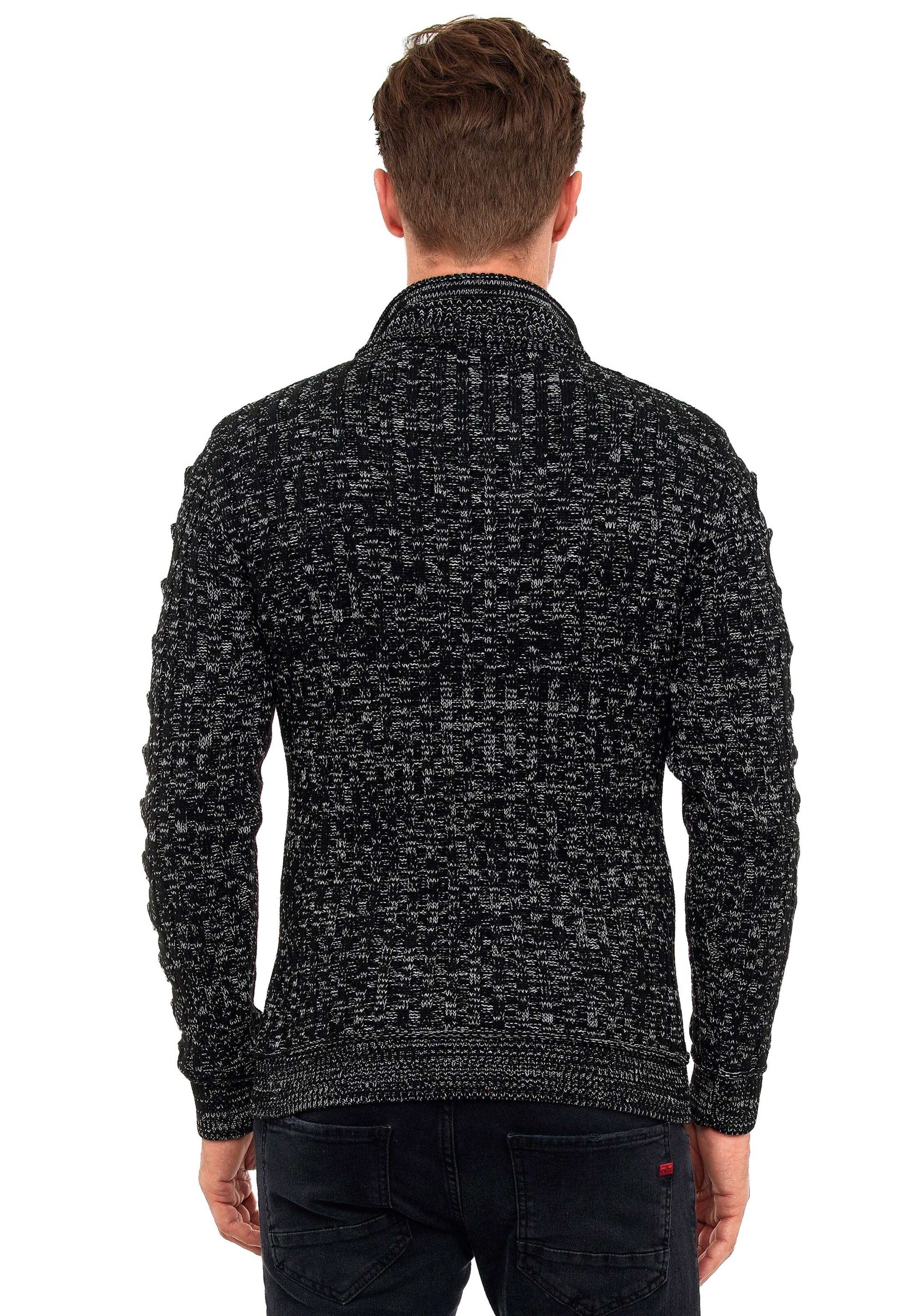 Rusty Neal Pullover in Schwarz
