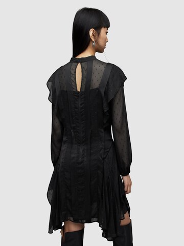 Rochie de la AllSaints pe negru