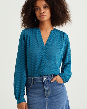 WE Fashion Blouse in Blue: front