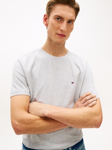 TOMMY HILFIGER Póló 'ESS SEASONAL' - szürke