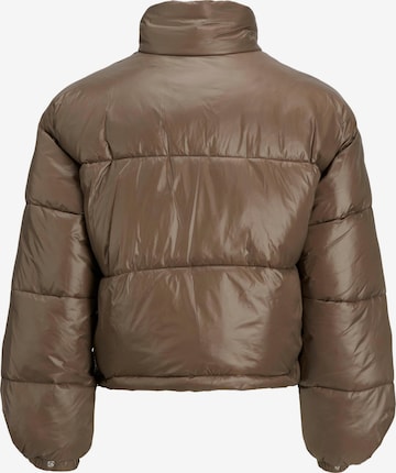JJXX Winter Jacket 'Beany' in Brown