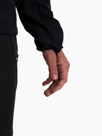 mymotus Trainingsjack in Zwart