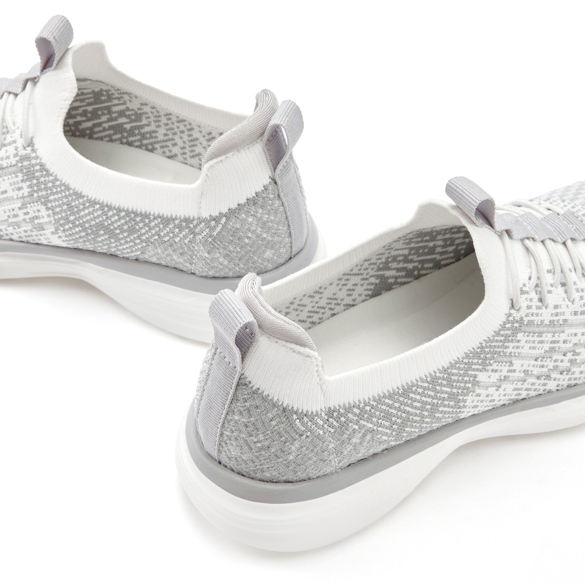 LASCANA - Zapatillas sin cordones en gris