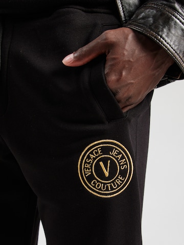 Versace Jeans Couture - Tapered Calças em preto