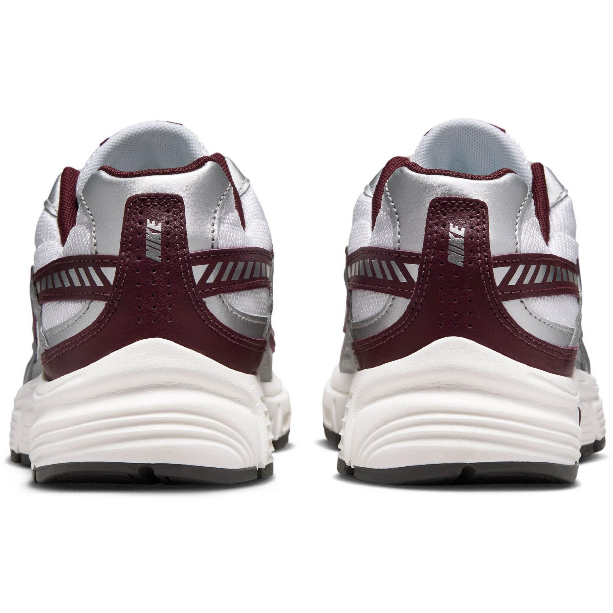 Nike Sportswear Tenisky 'Initiator' – bílá