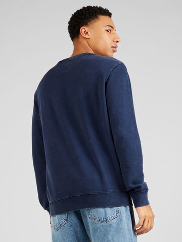 GUESS Sweatshirt i blå