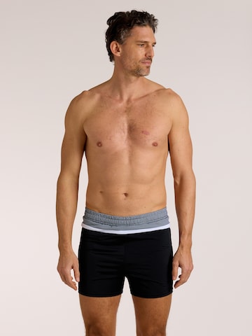 wavebreaker Badehose in Schwarz