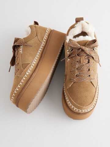 Sneaker bassa di Next in beige