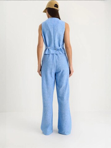 Completo pantalone di Bianco Lucci in blu