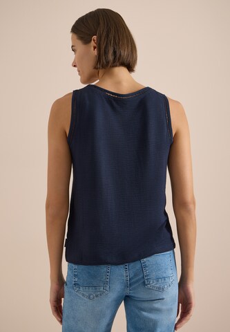 CECIL Top mit U-Boot-Ausschnitt und Spitzendetails in Blau