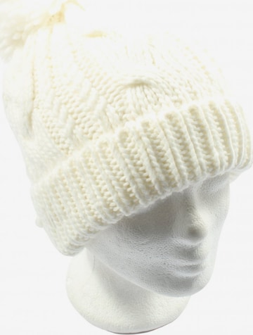 accessories Hat & Cap in XS-XL in White: front